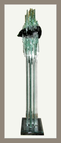 (A) Kosmala_Przenikanie h-180 cm szklo, spiek szklany podstawa granit.jpg