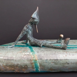 Jacek Cholewa / Pinokio / rzeźba, brąz / 12x10x18 cm