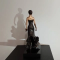 Zakrzewska_Tancerka_braz_25x10x16 cm 04.jpg