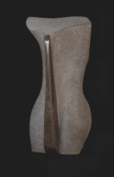 Tomasz Frąckowiak / Wenus / Kamień, beton  / 151 x 32 cm /