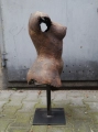 Ograbisz_Hanna_Torso_K_h_55cm_h_ze_stojakiem_75cm(BL.).jpg
